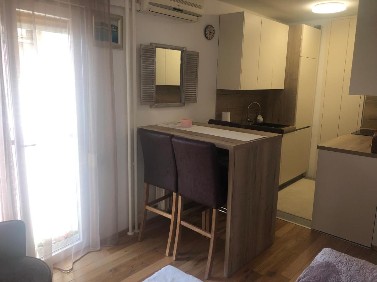 Apartment Ura Rijeka Exterior foto